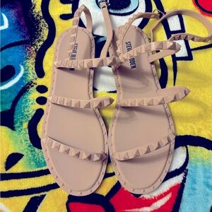 Steve Madden never worn nude sandals